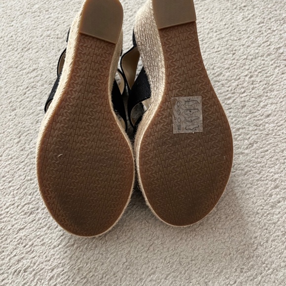 Michael Kors platform wedge - Picture 4 of 5